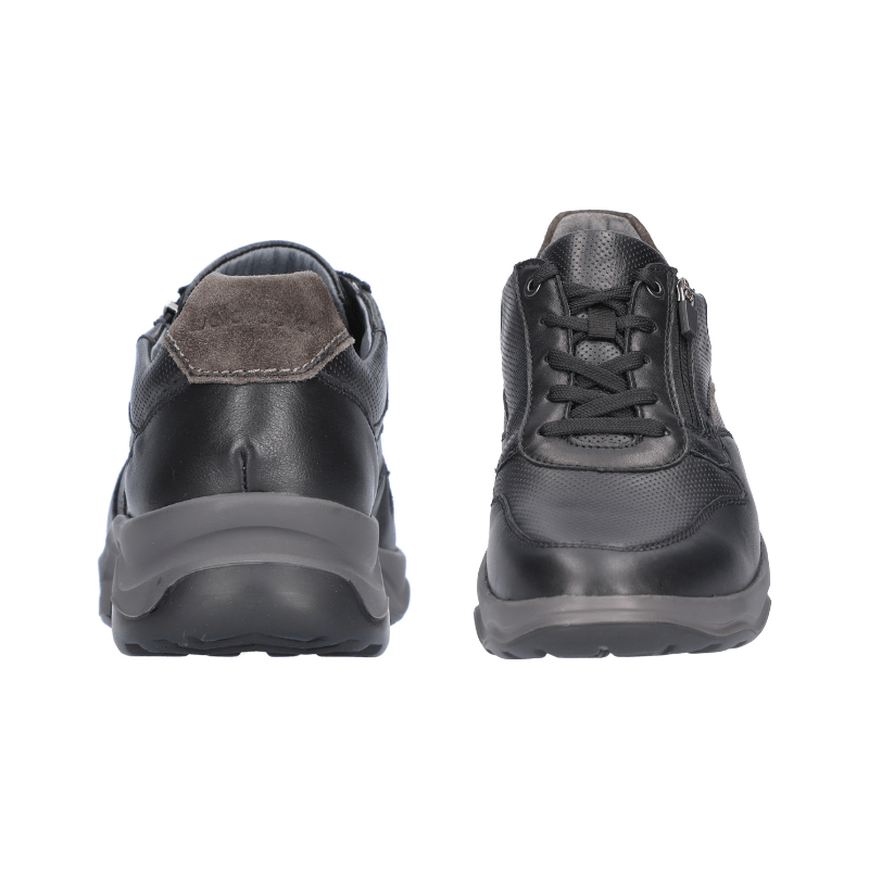 To Waldläufer herresneakers i sort læder, den ene set forfra med snørebånd, den anden bagfra