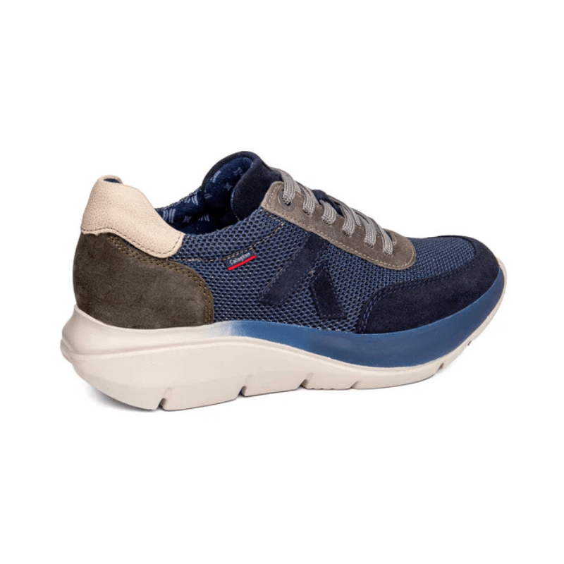 CallagHan damsneaker i marinblå mocka och mesh, sedd snett bakifrån med fokus på den stabila hälen