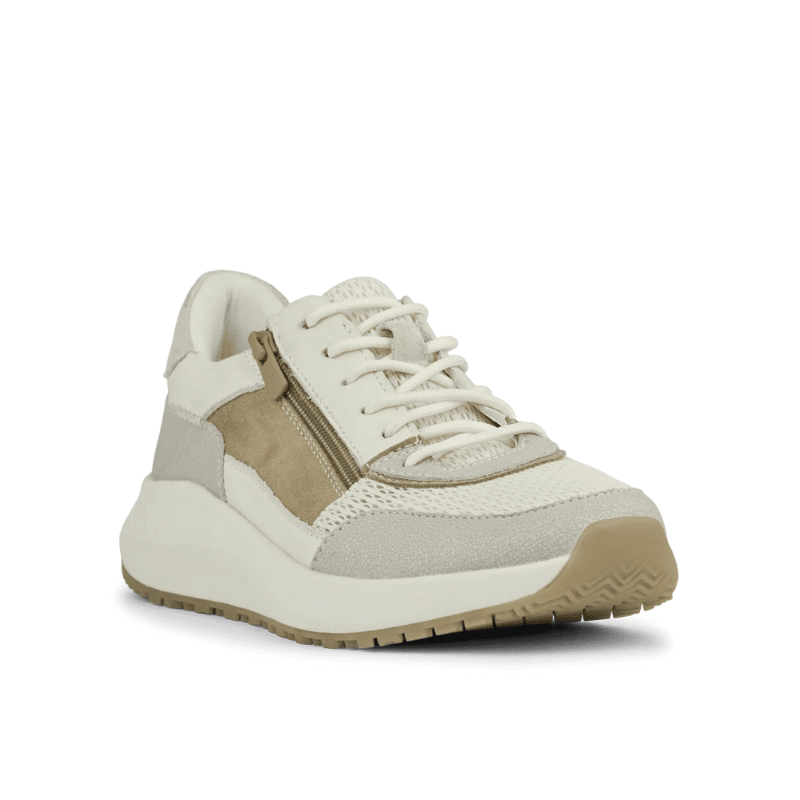 Green Comfort damsneaker i offwhite, sedd snett framifrån med snörning och dragkedja på sidan