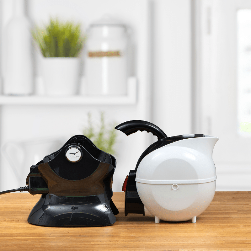 Vattenkokare med vippfunktion