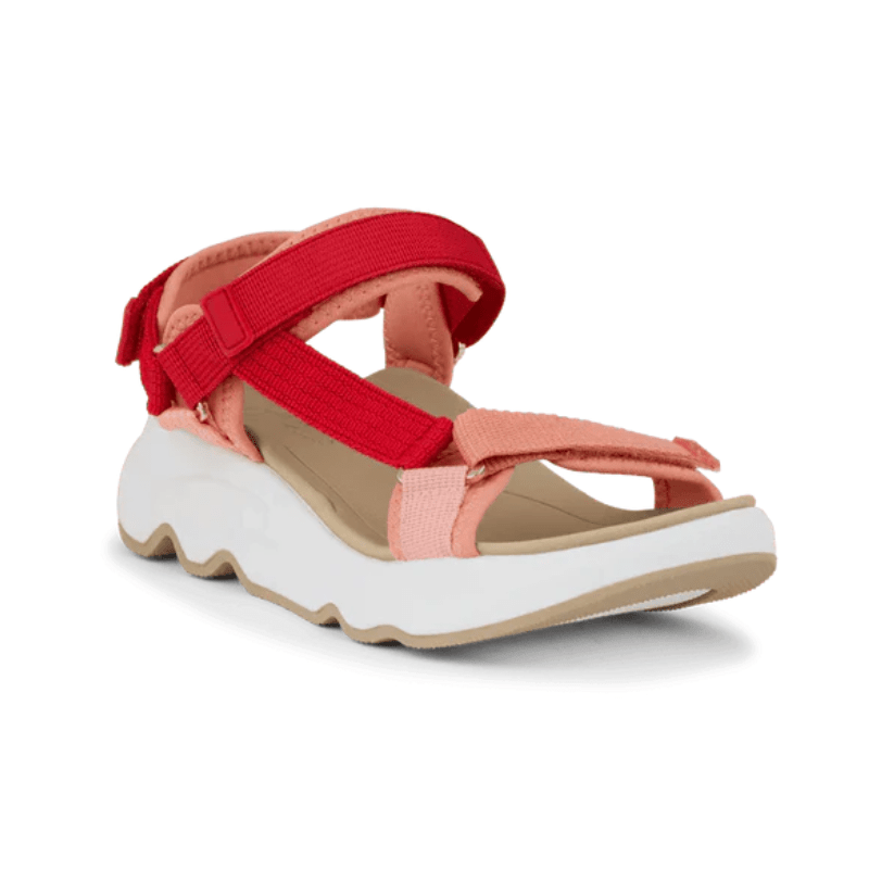 Green Comfort damsandal i rött och ljusrosa, sedd snett framifrån, med justerbara remmar och tjock sula