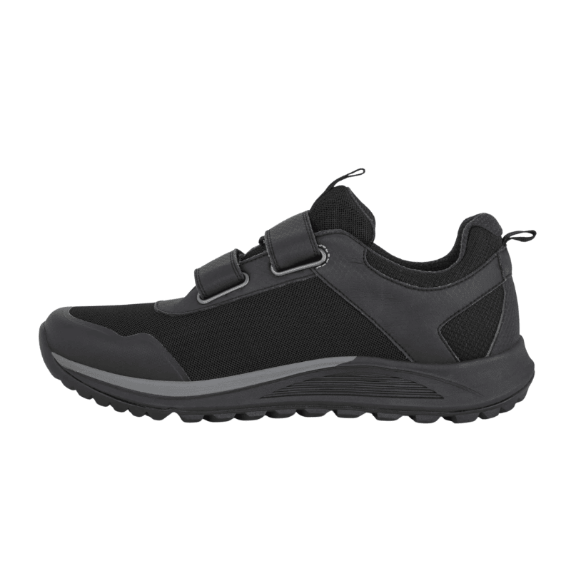 Green Comfort herrsneaker i svart med kardborreband, tydlig sidovy som visar sulan