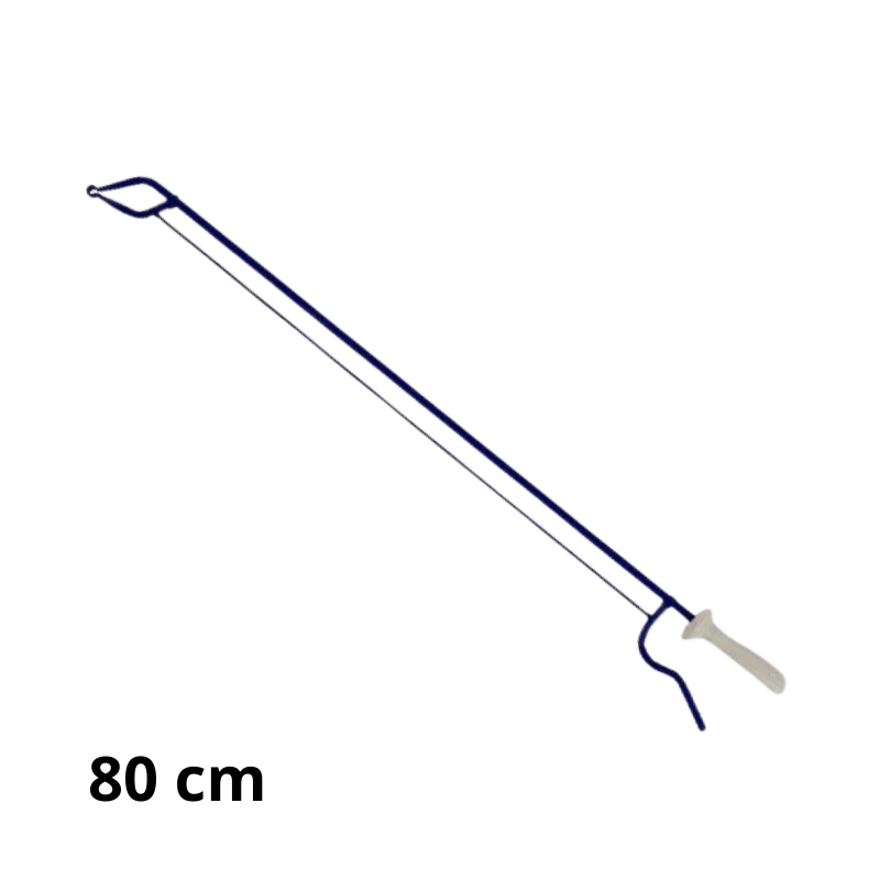 En lång blå passiv griptång med vitt handtag, sedd snett uppifrån mot vit bakgrund