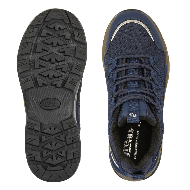 Två mörkblå Green Comfort damsneakers sedda uppifrån; en visar ovansidan och den andra sulan