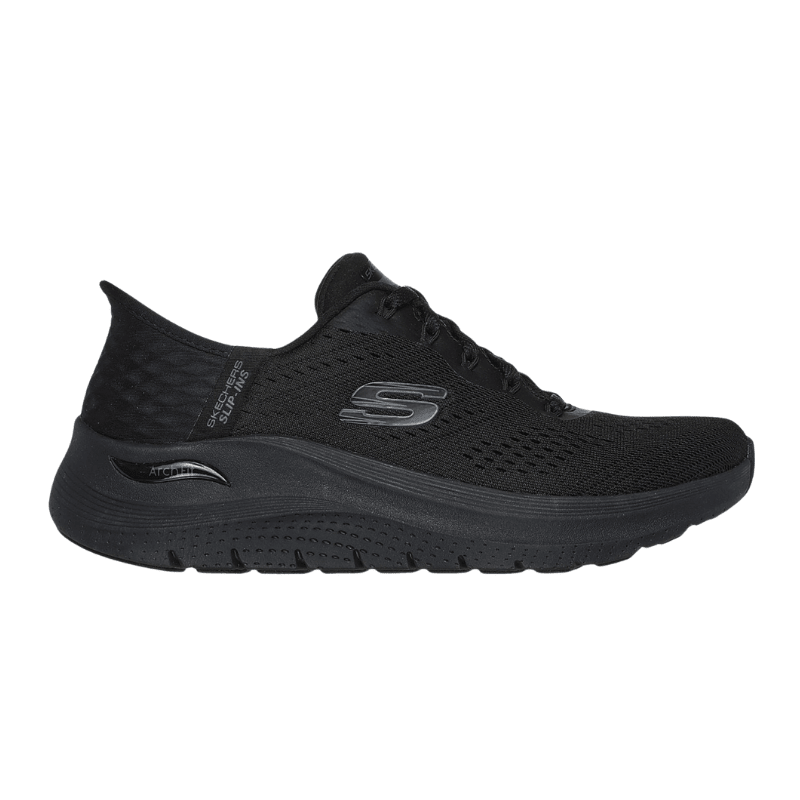 Svart Skechers slip-in damsneaker med mesh och Arch Fit-sula, sedd från sidan