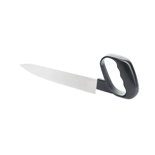Kökskniv med stängt ergonomiskt handtag
