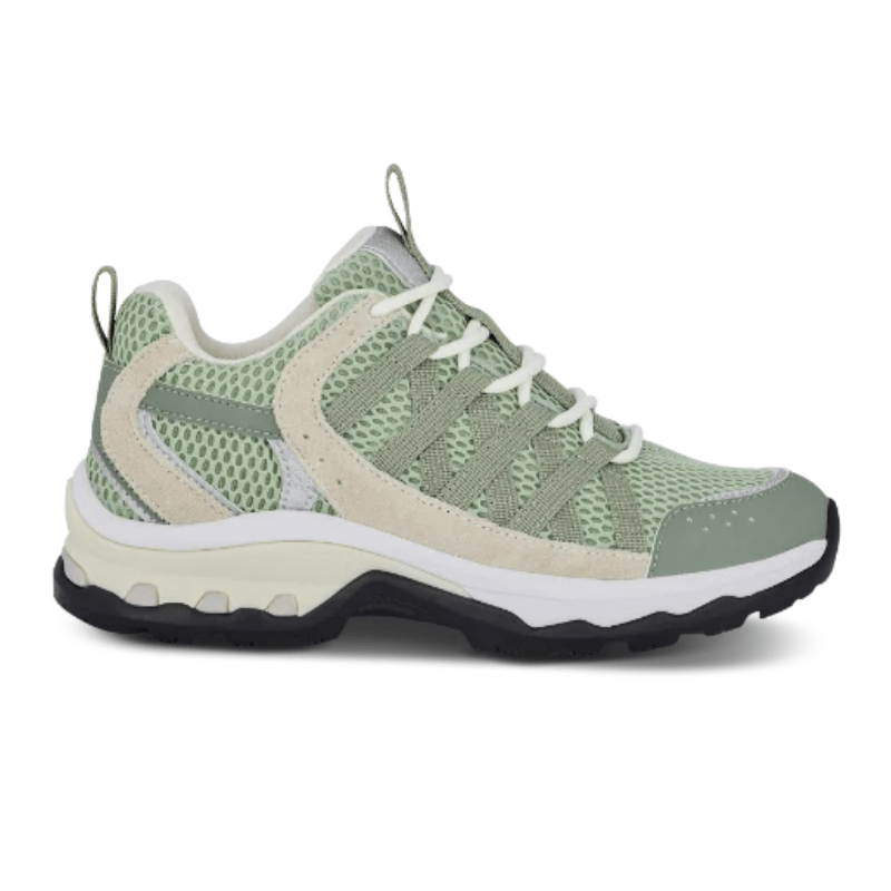 Green Comfort damsneaker i mintgrön mesh och beige mocka, sedd från vänster sida med vita snören