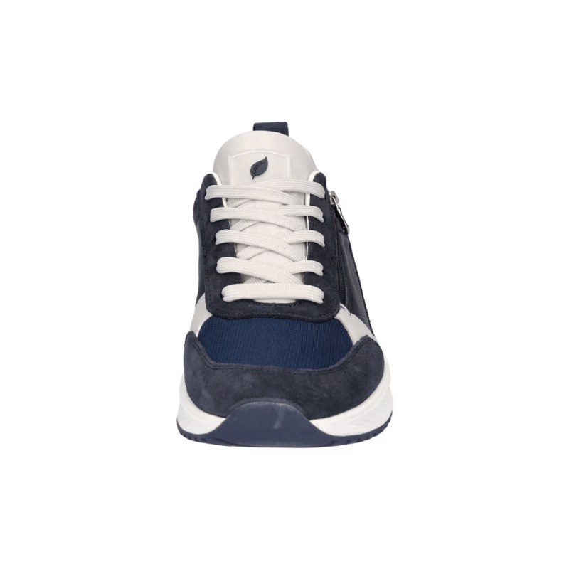 Forfra ses en mørkeblå Waldläufer herresneaker med hvide snørebånd og hvid sål