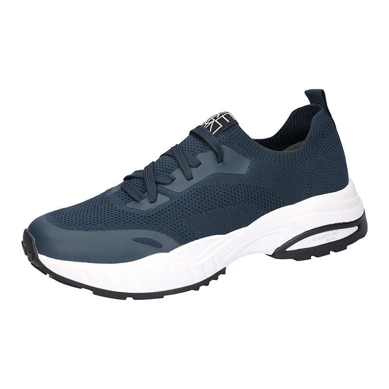 Waldläufer sporty herresneaker i støvet blå, set fra højre side med hvid sål og brandnavn