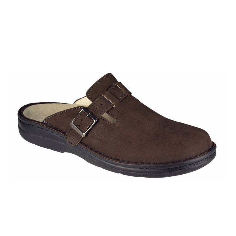 Berkemann herreslipper i mørkebrun nubuck, set skråt forfra med justerbar rem og spænde