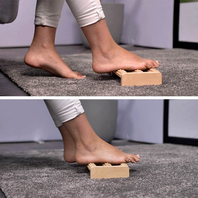 Fotmassagerulle i trä