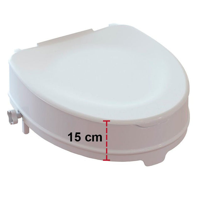 Vit toalettförhöjning med stängt lock, sedd snett framifrån, med en markering som visar 15 cm höjd