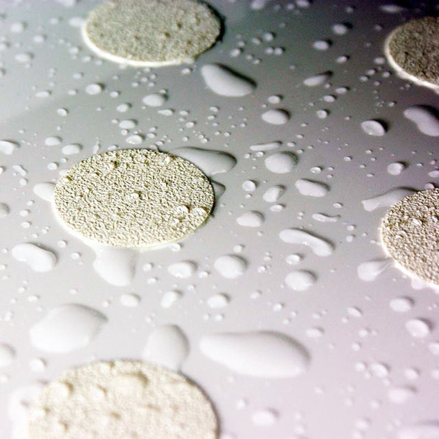 Halkskyddstejp i prickar