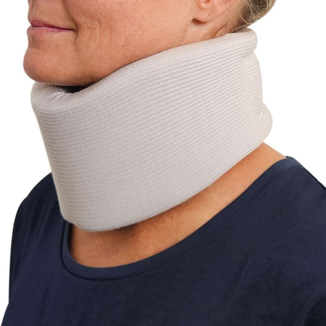 Mjuk halskrage - Formad