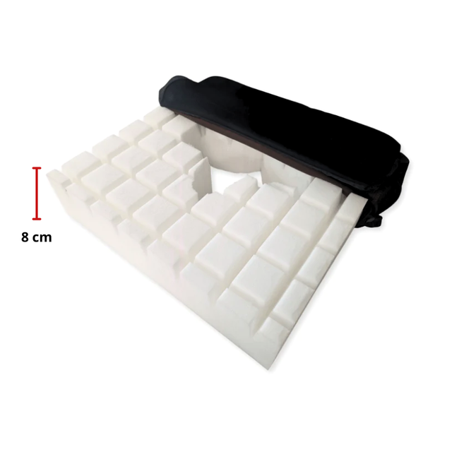 Avlastande sittdyna m. utskärning - 43x43x10