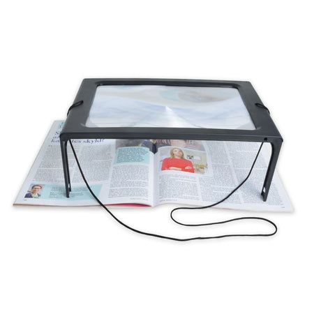 Bordlup med ben og lys - 3x forstørrelse - Seniorshop